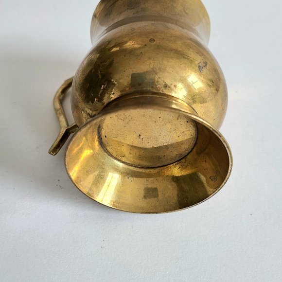 Vintage brass cup - Picture 5 of 8